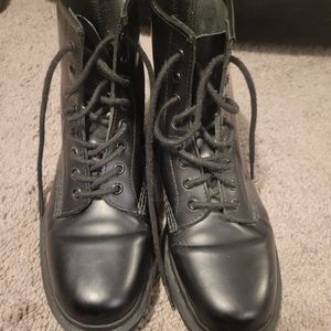 Doc Marten 1460 Mono Black Ladies Size 10
